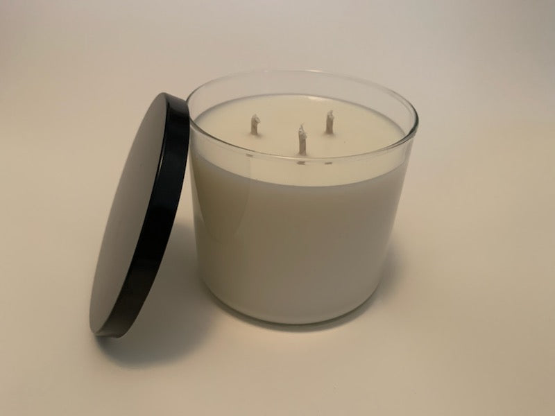 Country Breeze Soy Wax Candle - 18oz